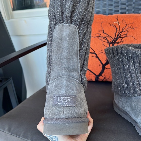 Woven Style UGG Boots! - Picture 8 of 11